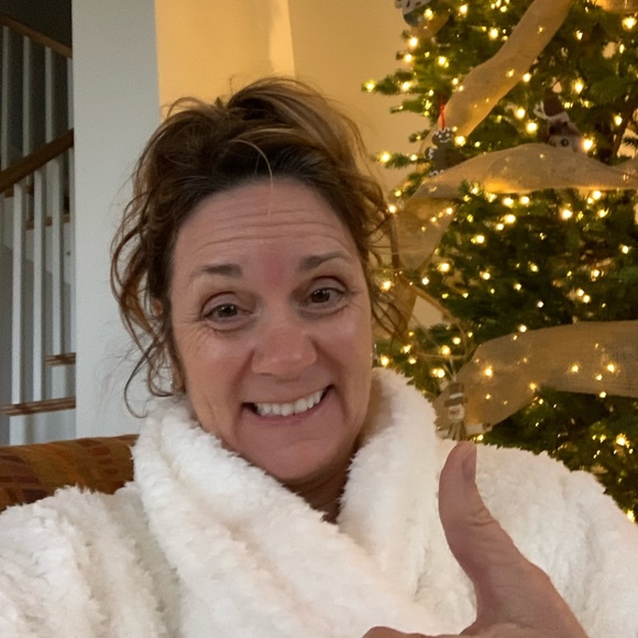 Meet your Posher, Tammy - Picture 1 of 1